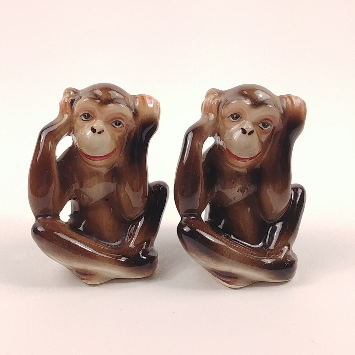 Vintage Victoria Ceramics Africa Monkey Hear No Evil Salt Pepper