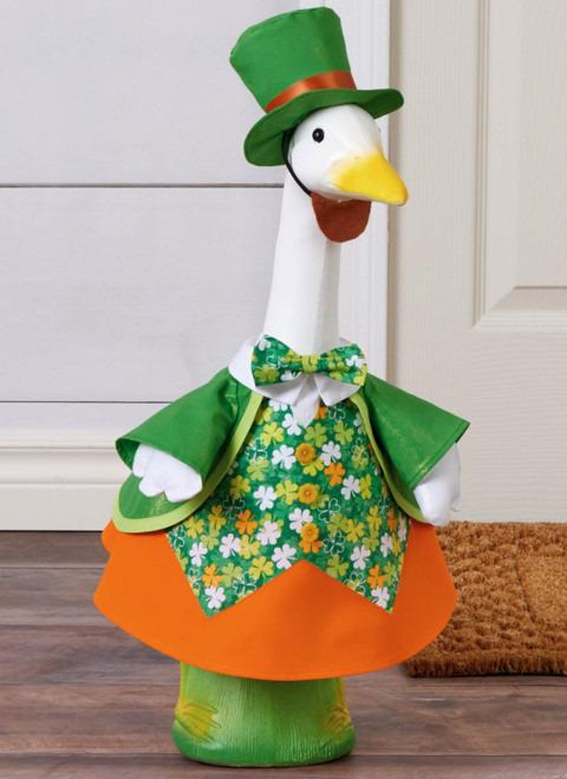 Spring Holidays and Special Occasions Porch Goose Clothes, Sewing Pattern Simplicity S3223 image 6