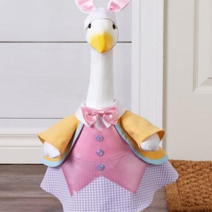 Spring Holidays and Special Occasions Porch Goose Clothes, Sewing Pattern Simplicity S3223 image 5