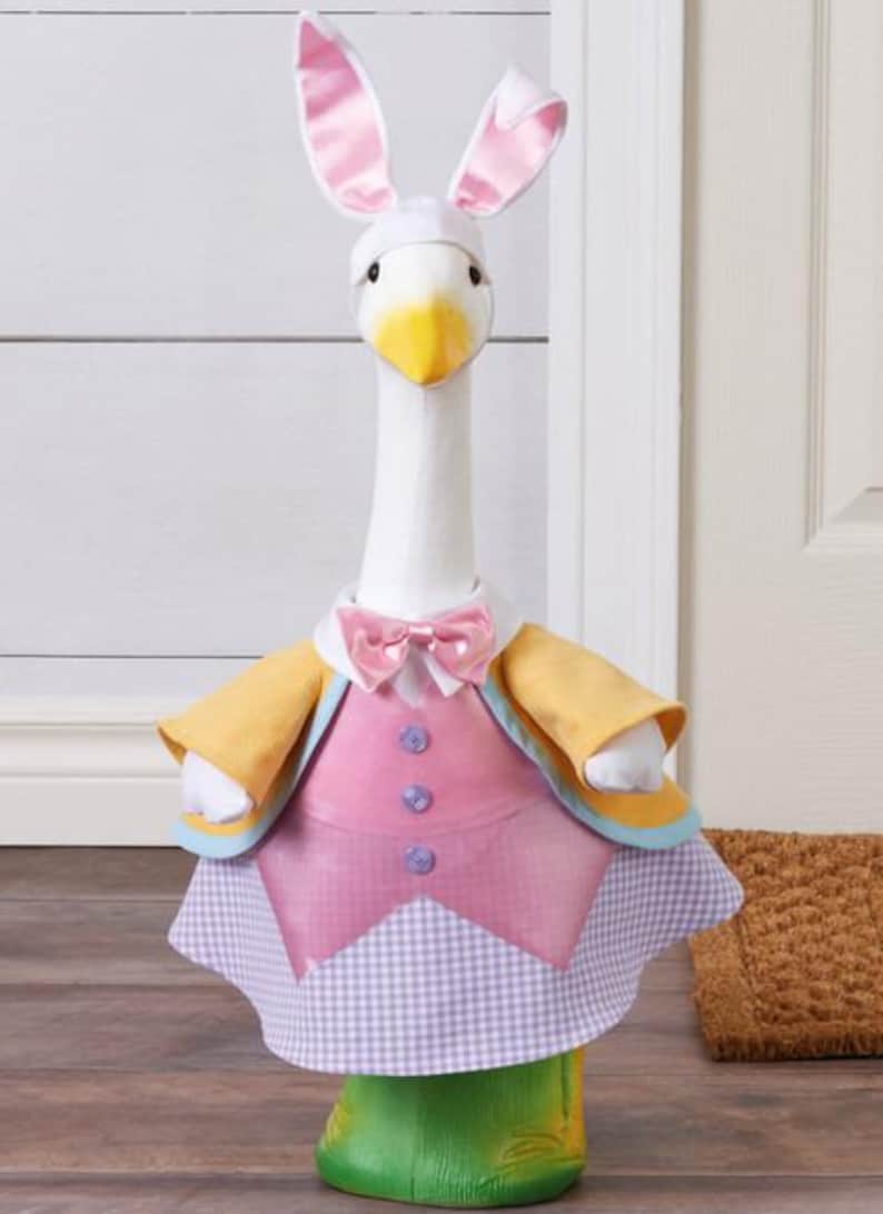 Spring Holidays and Special Occasions Porch Goose Clothes, Sewing Pattern Simplicity S3223 image 5