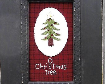 O Christmas Tree, Punch Needle Pattern by Under the Garden Moon