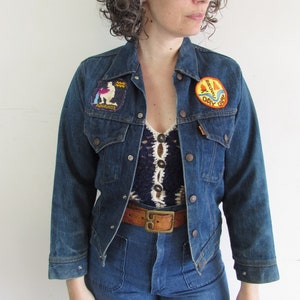 Levis embroidered jacket outlet
