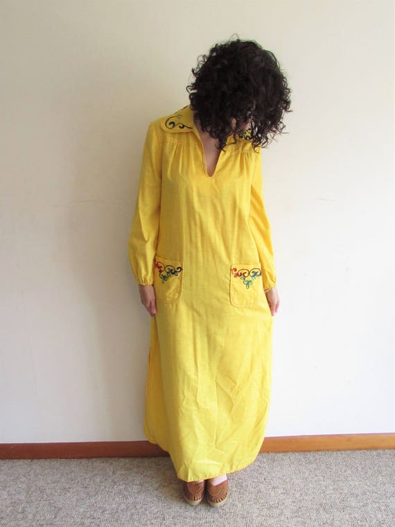Vintage Kaftan Dress Yellow and Rainbow 1960s 197