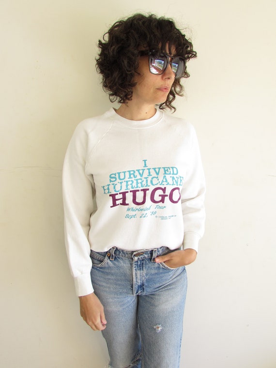 Vintage Funny Sweatshirt 1989 White I Survived Hu… - image 2