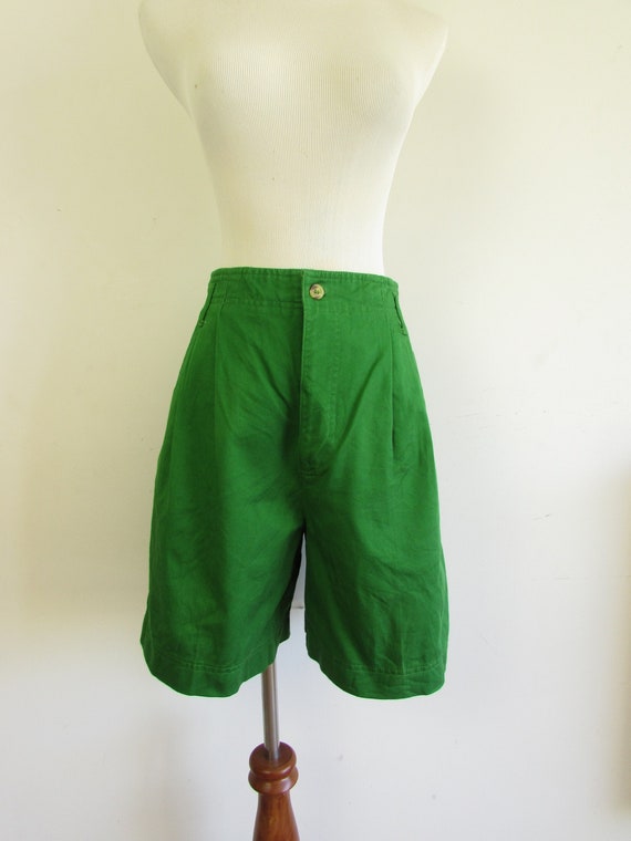 Vintage Green Shorts 1980s 1990s Basic Essentials 