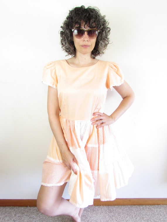 Vintage Square Dance Dress 1980s Peach Lace and G… - image 9