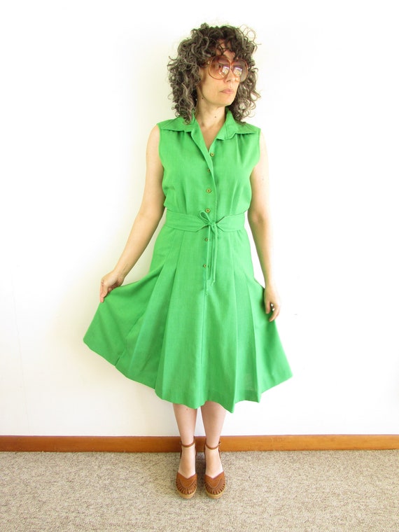 Vintage 70s Kelly Green Pleated Shirt Dress - Neiman Marcus Pedestal  Originals M - Etsy UK