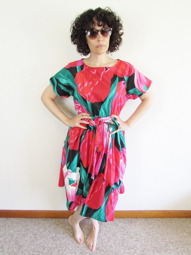 Vintage Tulip Dress 1980s Oversized All Over Large Print Floral Tulip Day Dress L
