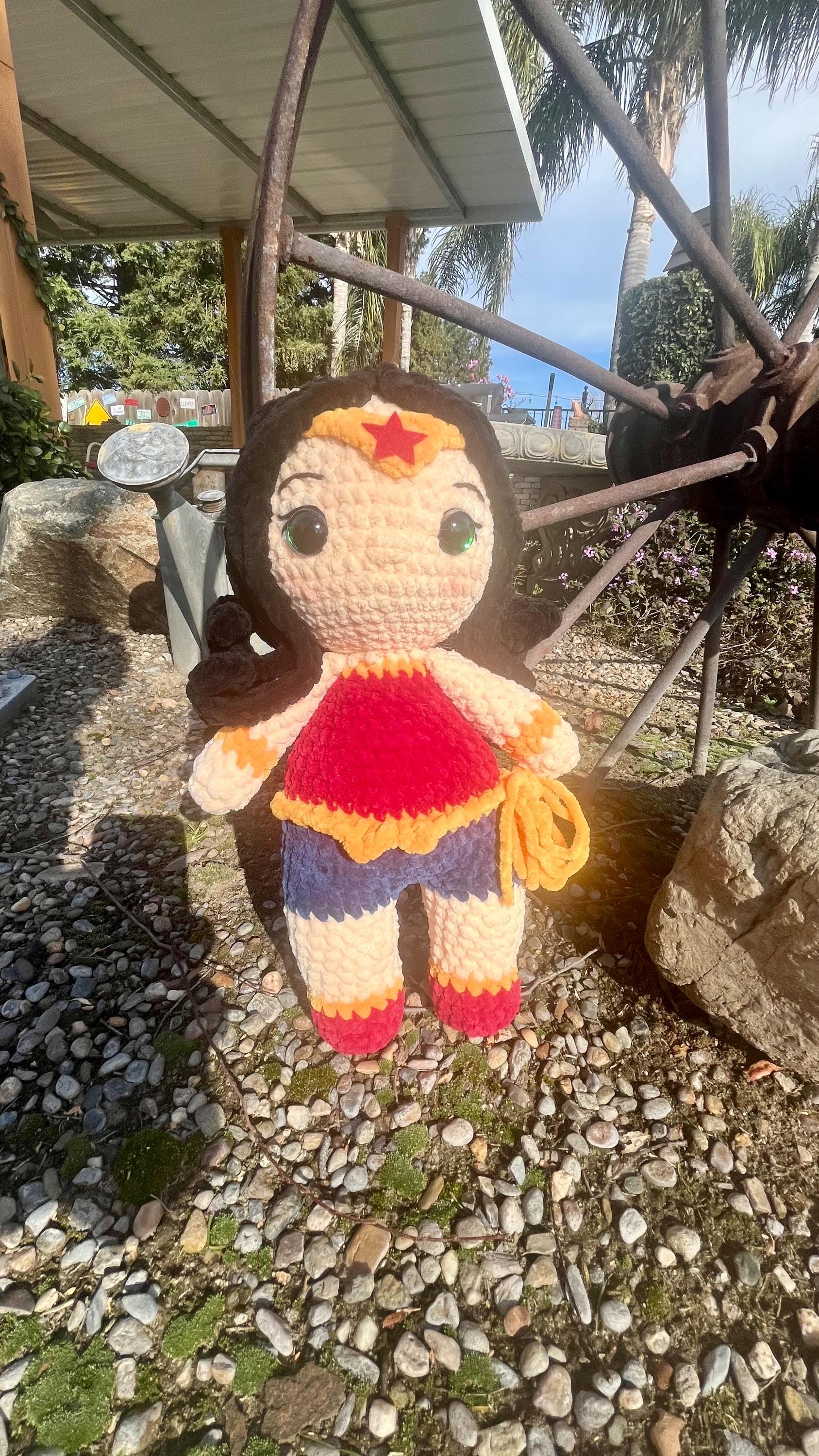 Lalka szydełkowa Wonder Woman DC Justice League