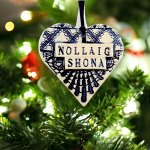 Nollaig Shona Ornament, Weihnachten irisch, Weihnachtsgeschenk, keltische Dekoration, gälische Dekoration, geheimes Weihnachtsgeschenk Blue