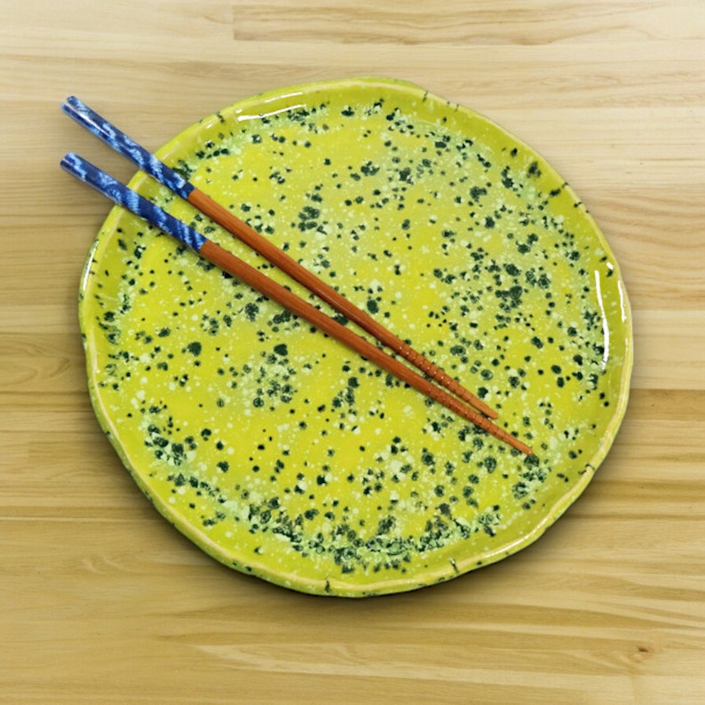 Ceramic Handmade Green Dinner Plate, Lime Green Kitchen Decor, Modern Kitchen Dish, Contemporary Home Gift Bild 7