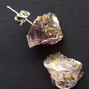 Gold Splatter & Raw Amethyst Chunk Earrings, Geo Earrings, Rock Stud Earrings, Crystal Earrings image 2
