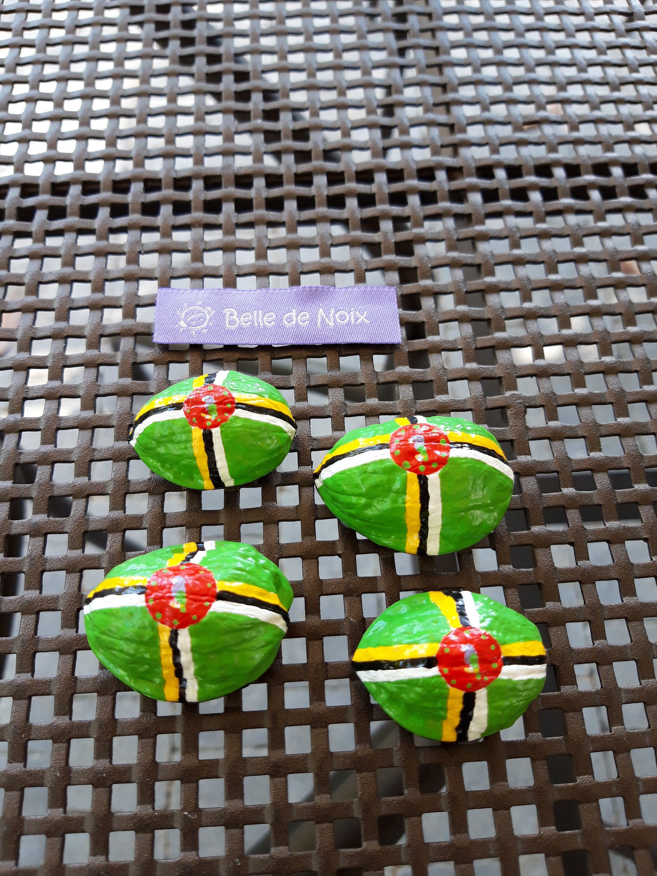 Drapeau-Magnet Dominique