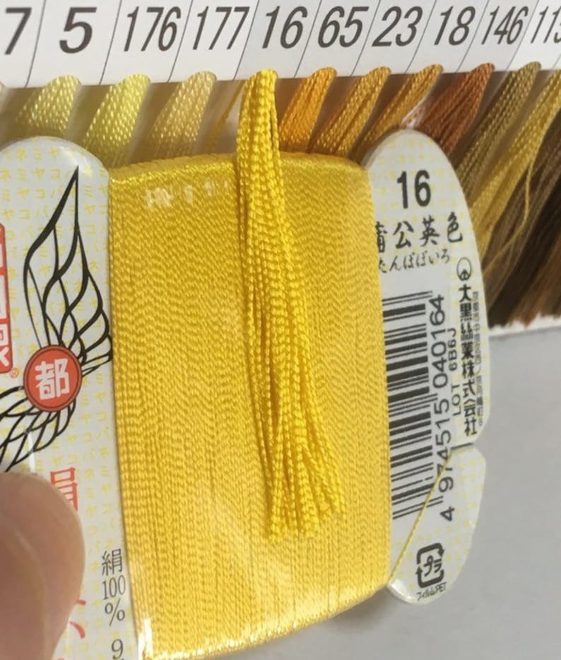 Silk thread for hand sewing 40 meters color number 16