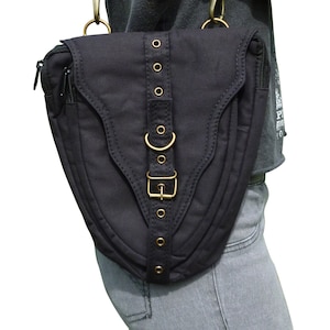 Multi Pocket Belt, Festival Money Belt, Bum Bag, Backpack and Cross Body Messenger. A bag with many uses.