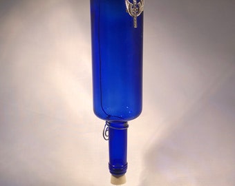 Bottle Hummingbird feeder