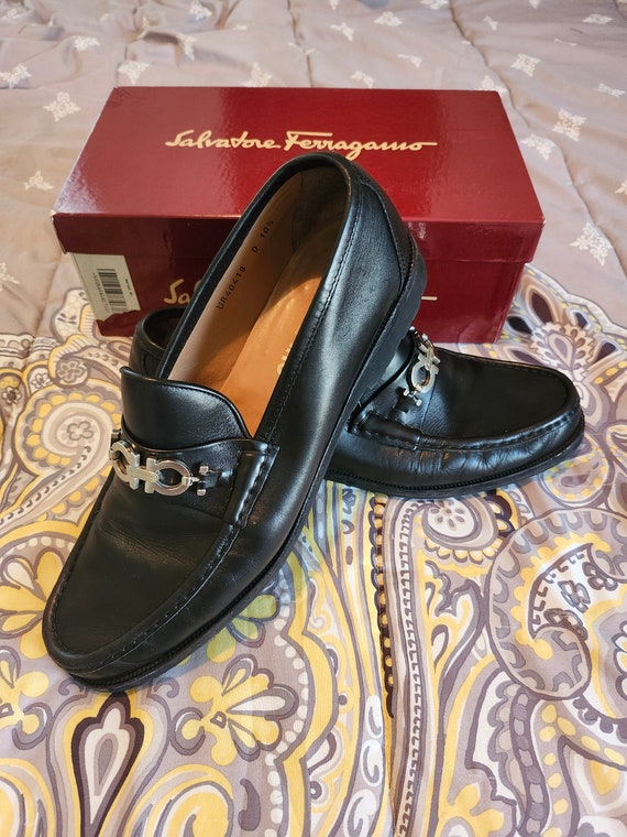 Salvador Ferragamo men's lug sole loafers size US 