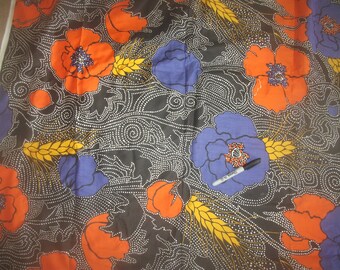Made in USA Vintage 1972 Ameritex abstract floral crepe fabric 47 inches x 4 yards.