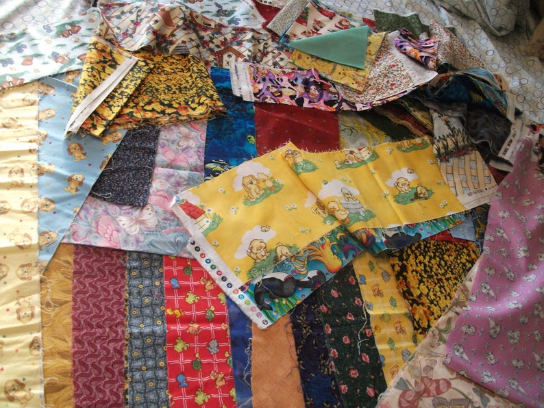 Adorable QSQ cotton fabric strip 142 panels Variety box 3.5~7.5X WOF Quilting Cutesy OOP Animals Floral Moda Rose Hubble Northcott Mum Sew