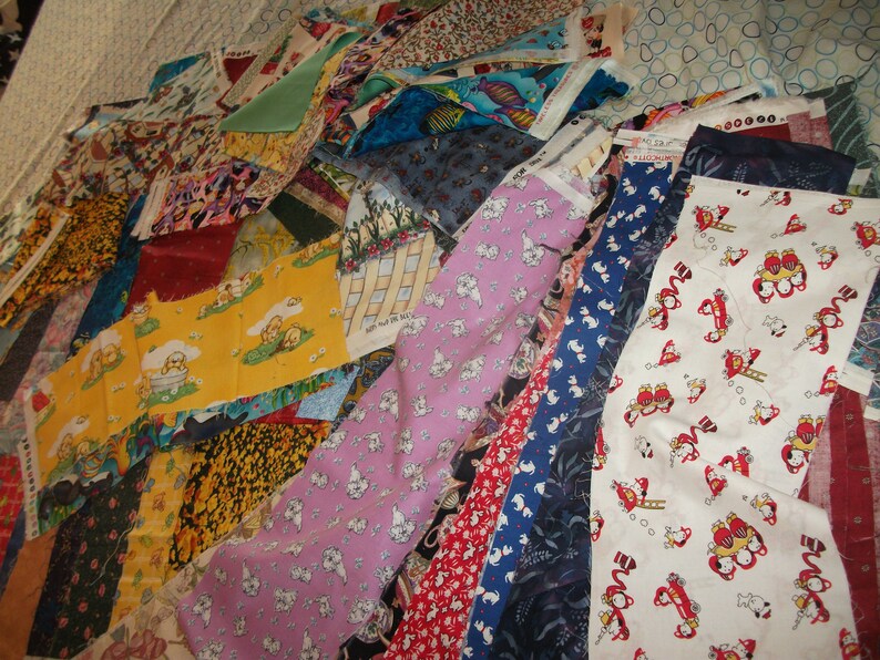 Adorable QSQ cotton fabric strip 142 panels Variety box 3.5~7.5X WOF Quilting Cutesy OOP Animals Floral Moda Rose Hubble Northcott Mum Sew
