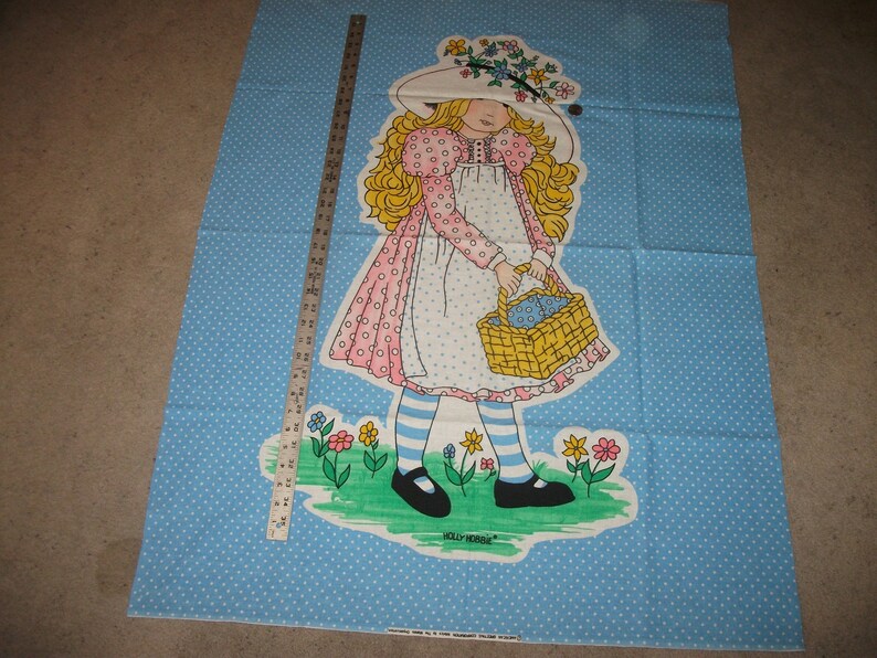 Vintage 1970/'s Cotton Fabric Holly Hobbie VHTF Blue Polka Dots American Greetings Manes Collectible Quilting Sewing 34 X 44 Wall Hanging