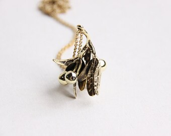 Collar con dije de cerezo - Colgante - Joyería moderna única / Latón / Baño de plata / Baño de oro / Plata de ley 925