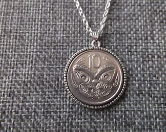 New Zealand Coin Necklace - New Zealand Coin Pendant in a Pendant Tray