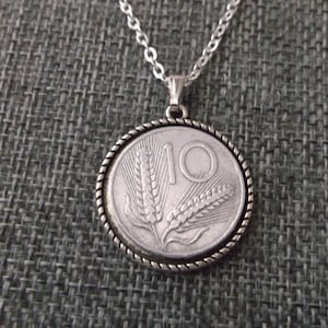 Italiana Coin Necklace in Pendant Tray  - Italy Coin Pendant