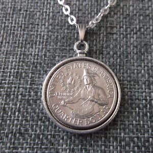 Bicentennial Quarter United States Quarter Coin Necklace -Bicentennial 1776 - 1976 Quarter US Pendant in Pendant Tray