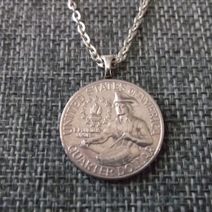 Bicentennial Quarter United States Quarter Coin Necklace -Bicentennial 1776 - 1976 Quarter US Pendant