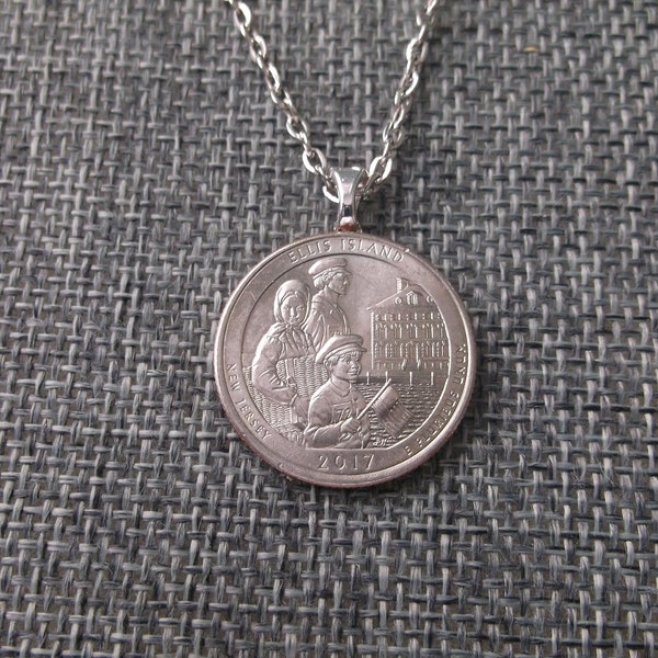 Ellis Island New Jersey United States Quarter Coin Necklace -Ellis Island New Jersey US Quarter Coin Pendant