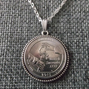 New York Saratoga United States Quarter Coin Necklace - New York US Quarter Pendant in Pendant Tray