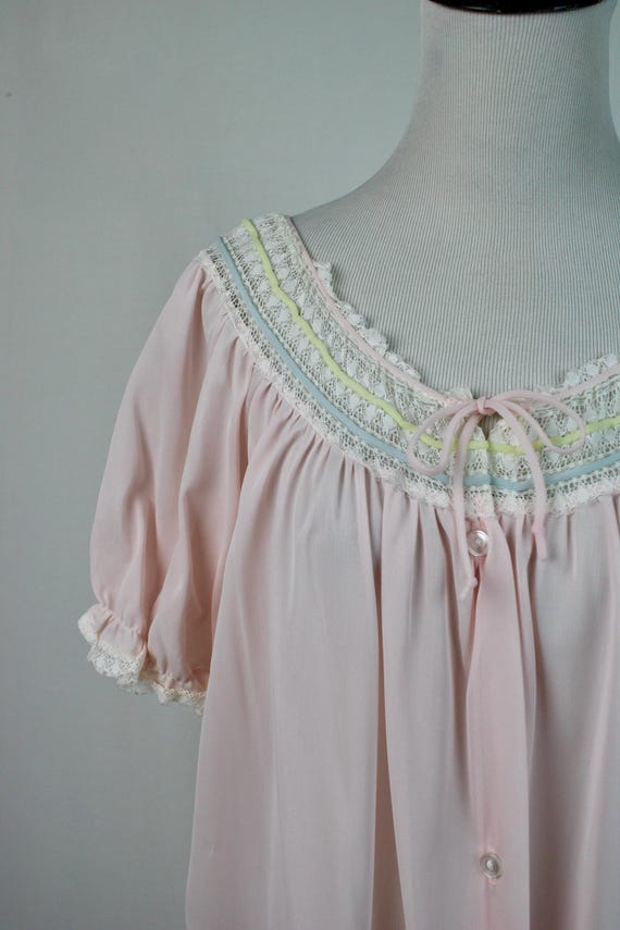 Vintage 1970s Robe Penney's Adonna Pink Nylon But… - image 3