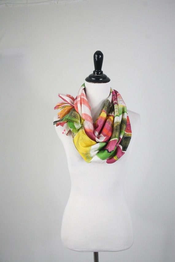 Foulard Vintage En Soie 100% - Motif Empreinte Animale (type Léopard) - Multicolore - Bandana Ou Foulard Carré - Occasion Bon état