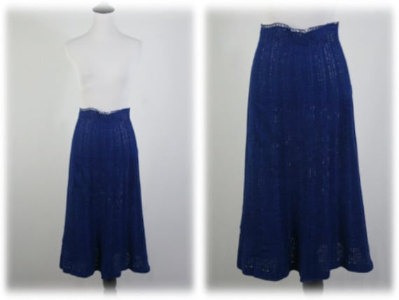 Vintage 1930s Crocheted Royal Blue Skirt and Blou… - image 9