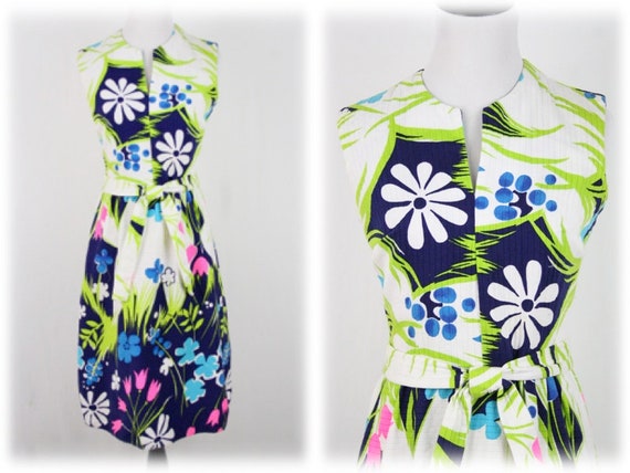 1970s Hawaiian Dress Fit and Flare Dress