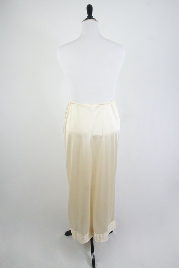 Vintage 1970s Slip Kayser Nylon Long Half Slip Large - Gem