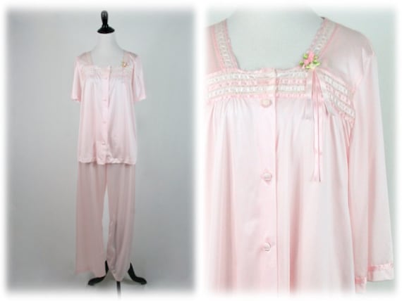 Vintage Pajamas and Robe Set Light Pink Henson Kic
