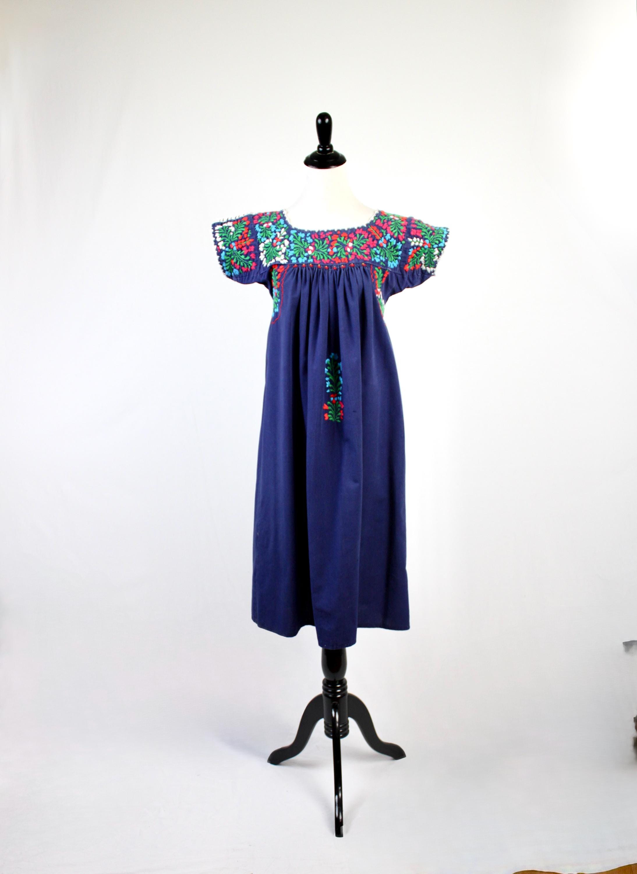 mexican oaxacan embroidered dress Tehuana Huipil Dress Embroidered from Oaxaca Vintage Mexican main image 0