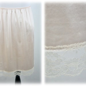 Vintage Slip Pale Pink Nylon Lace Hem Half Slip Size 1X