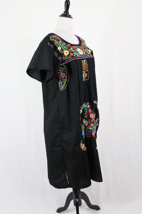 Vintage Mexican Dress Embroidered Muu Muu Dress - image 6