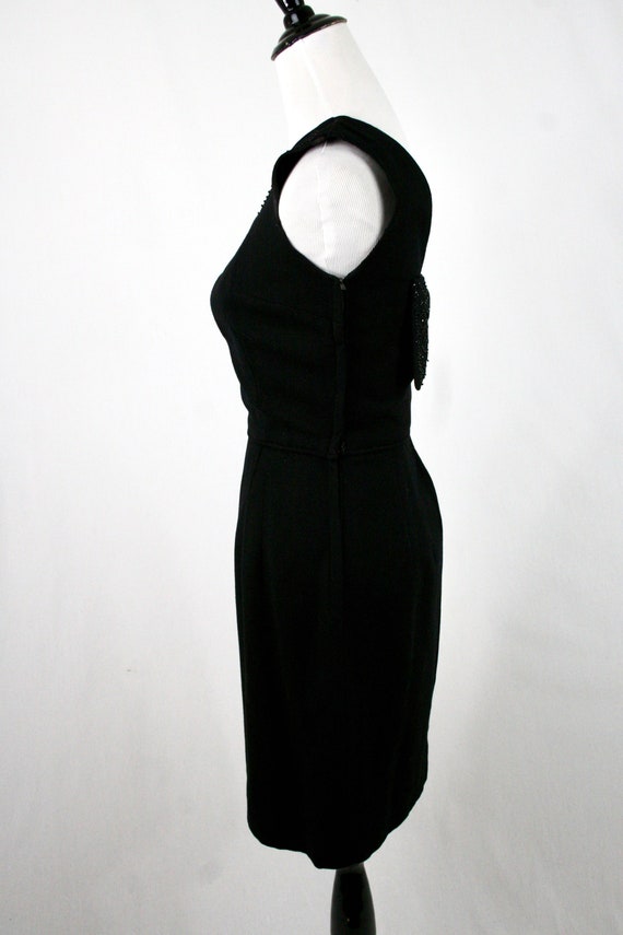 1960s Little Black Dress Back Beaded Bow LBD - image 5