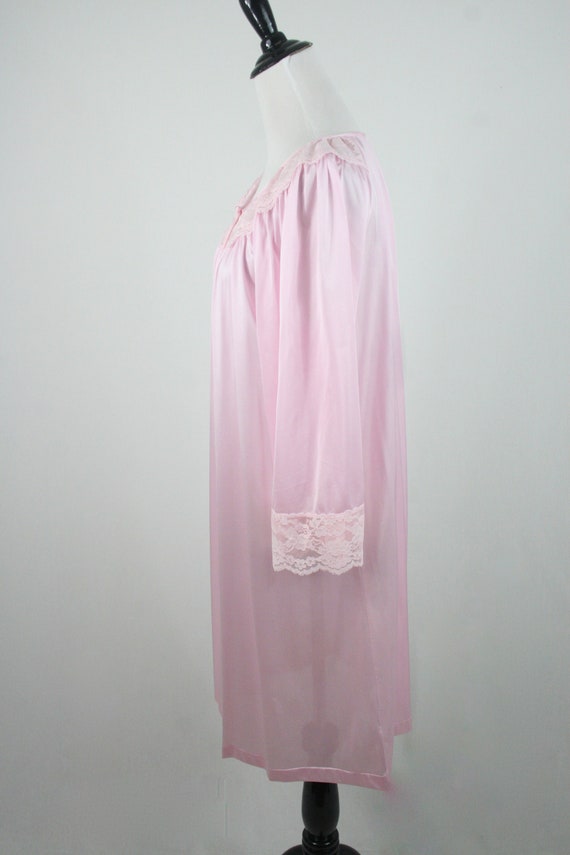 Vintage Robe Gilead Pink Nylon Lace Button Front … - image 9