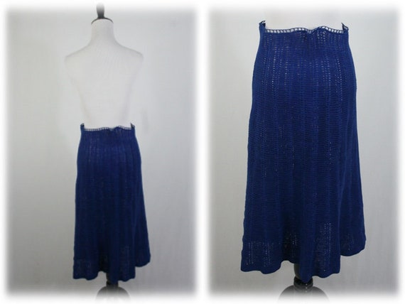 Vintage 1930s Crocheted Royal Blue Skirt and Blou… - image 10