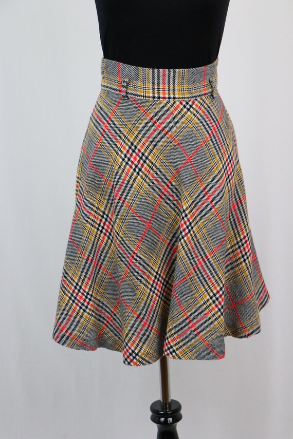 Vintage 1970s Skirt Wool Plaid Flared Skirt - image 4