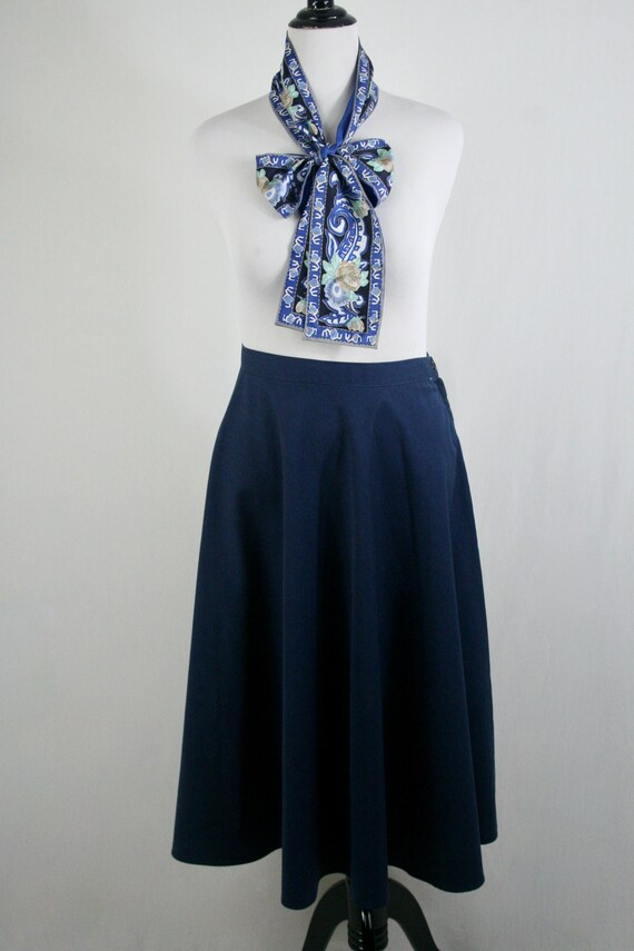 Vintage Skirt Navy Blue Flared Skirt Size 34 Volu… - image 4