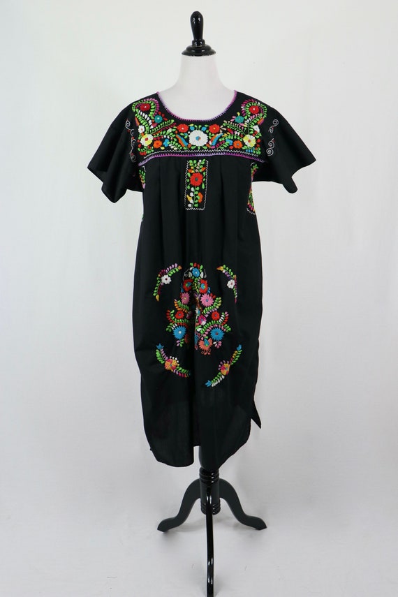 Vintage Mexican Dress Embroidered Muu Muu Dress - image 2