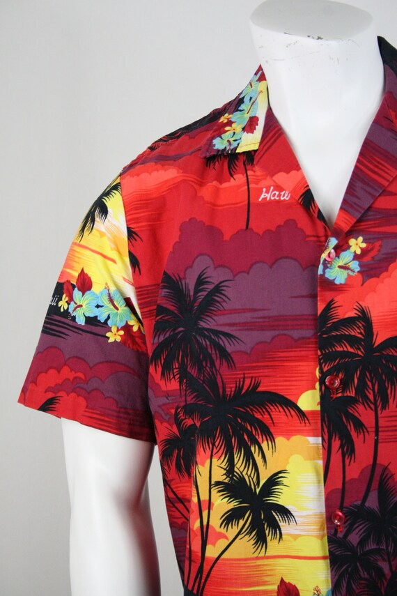 1980s Hawaiian Shirt by Helena's Cotton Shirt Lar… - image 4