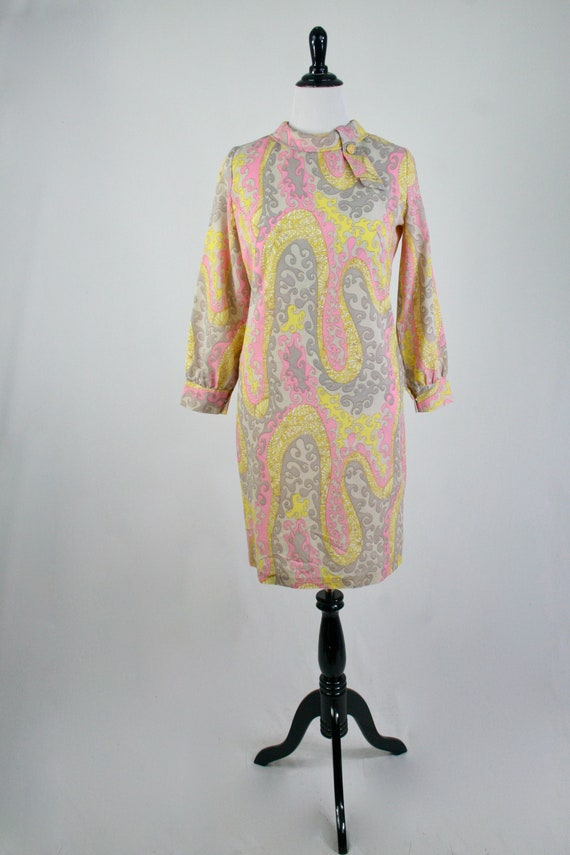 Vintage 1970s Dress Groovy Print Polyester Crepe … - image 2