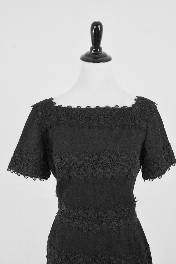 Vintage 1950s Dress Butterfly Lace Trim by  L'Aig… - image 4